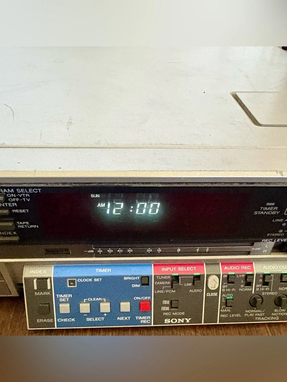 Sony SL-2710 Betamax player - Nice! - Hi-Fi Stereo VCR video recorder Untested - Picture 4 of 10